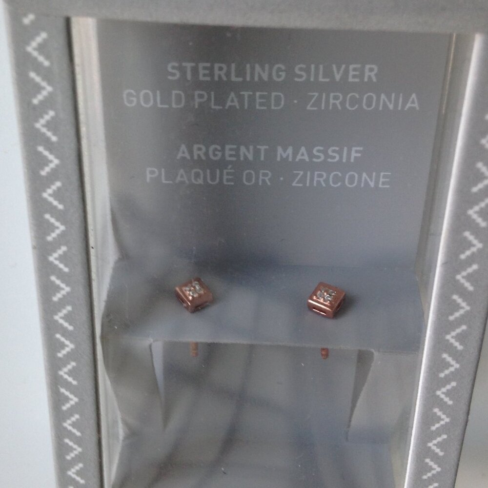 Tiny New Sterling Silver Gold Plated Zirconia Stud Earr…